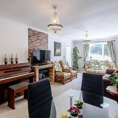 Forest Side Cottage Нотингам Екстериор снимка