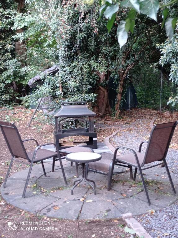 Forest Side Cottage Нотингам Екстериор снимка